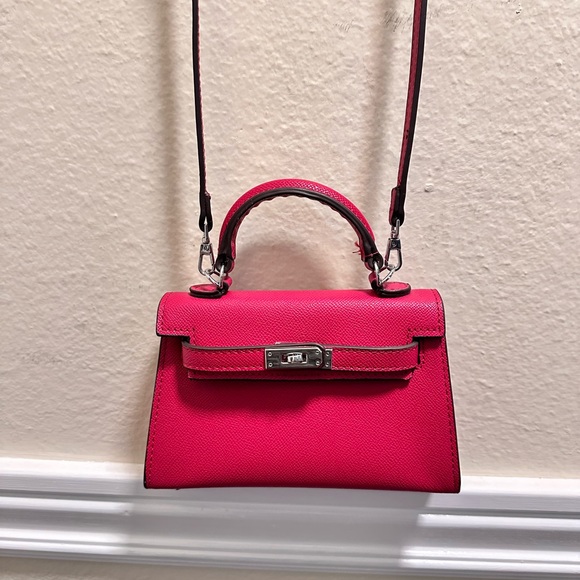 Pink Elegant crossbody bag with removable strap - Picture 2 of 3